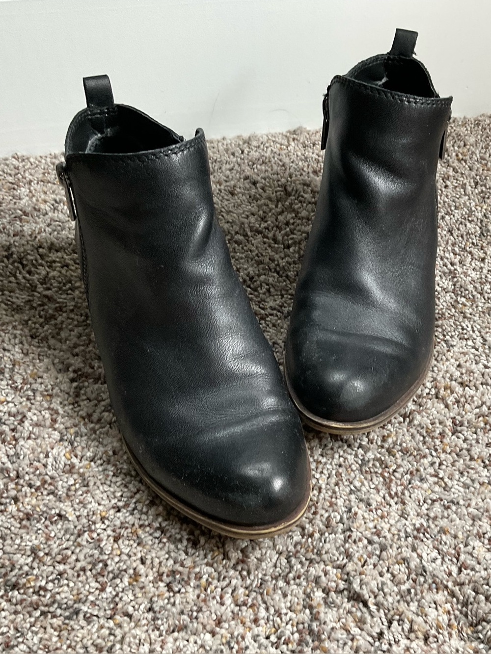 Lucky Brand Black Leather Ankle Booties with Side Zip